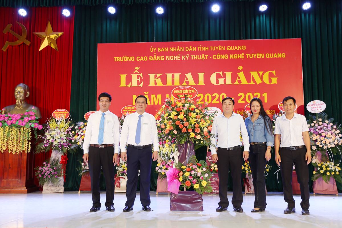 Thumbnail Trường Cao đẳng nghề Kỹ thuật - Công nghệ Tuyên Quang khai giảng năm học 2020 - 2021