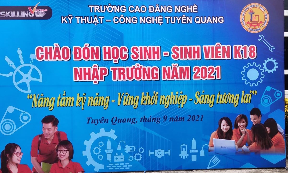 Thumbnail Ngày hội nhập học của Học sinh - Sinh viên các lớp K18