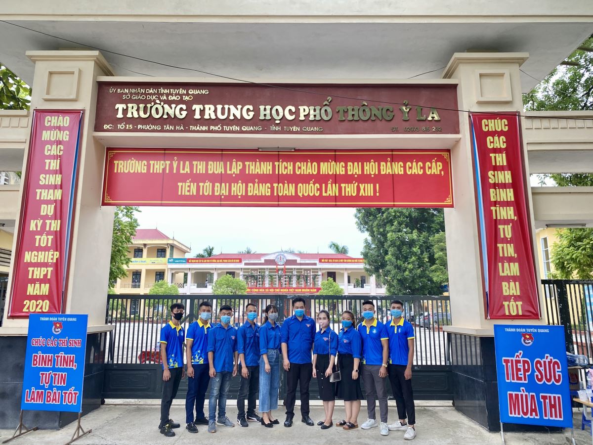 Thumbnail Đoàn trường Cao đẳng nghề Kỹ thuật - Công nghệ Tuyên Quang tham gia tiếp sức mùa thi năm 2020